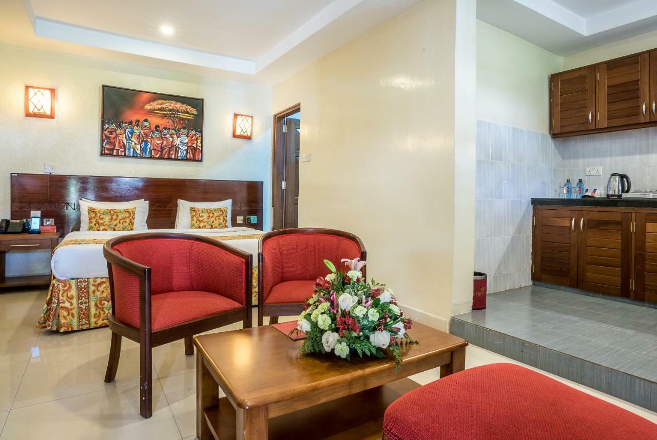 Prideinn Hotel Raphta Ναϊρόμπι Εξωτερικό φωτογραφία